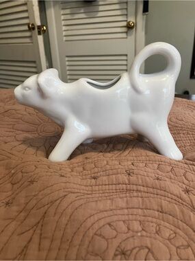 Vintage Over and Back Cow Creamer